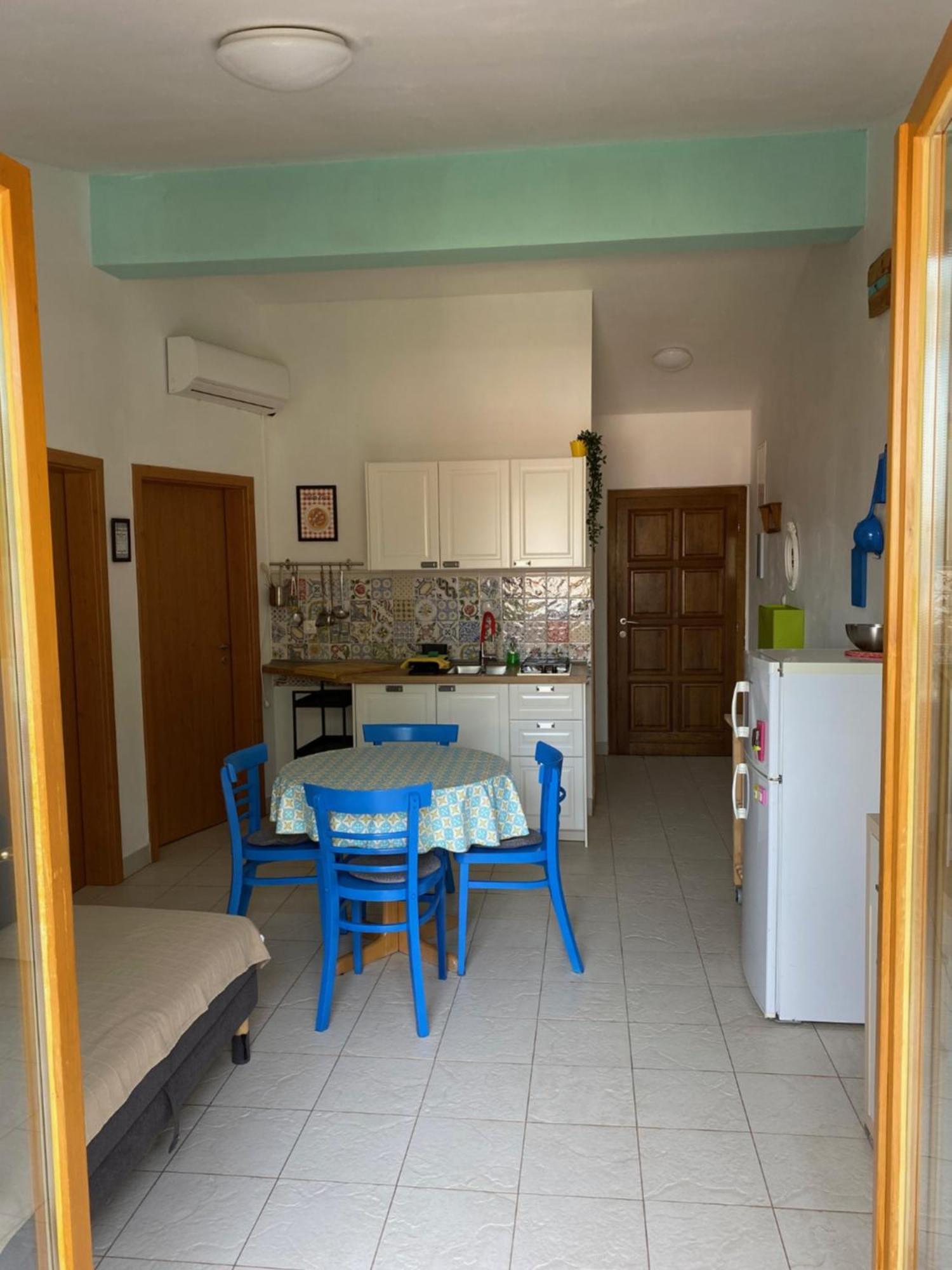 Apartments Lili Baška Esterno foto