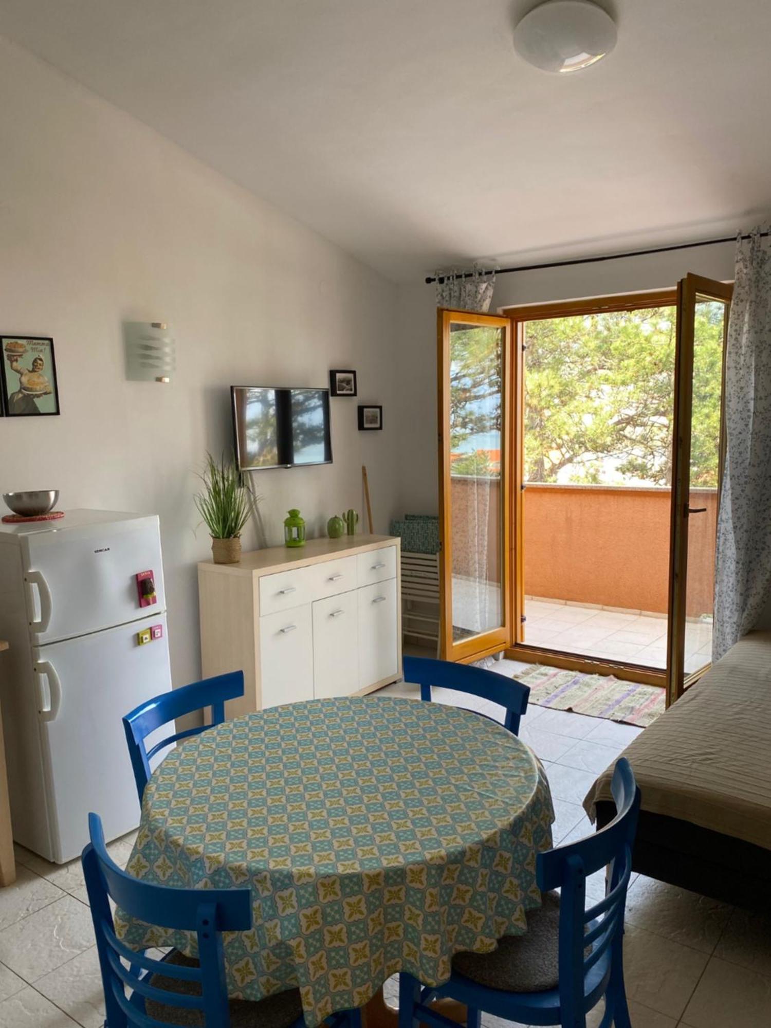 Apartments Lili Baška Esterno foto