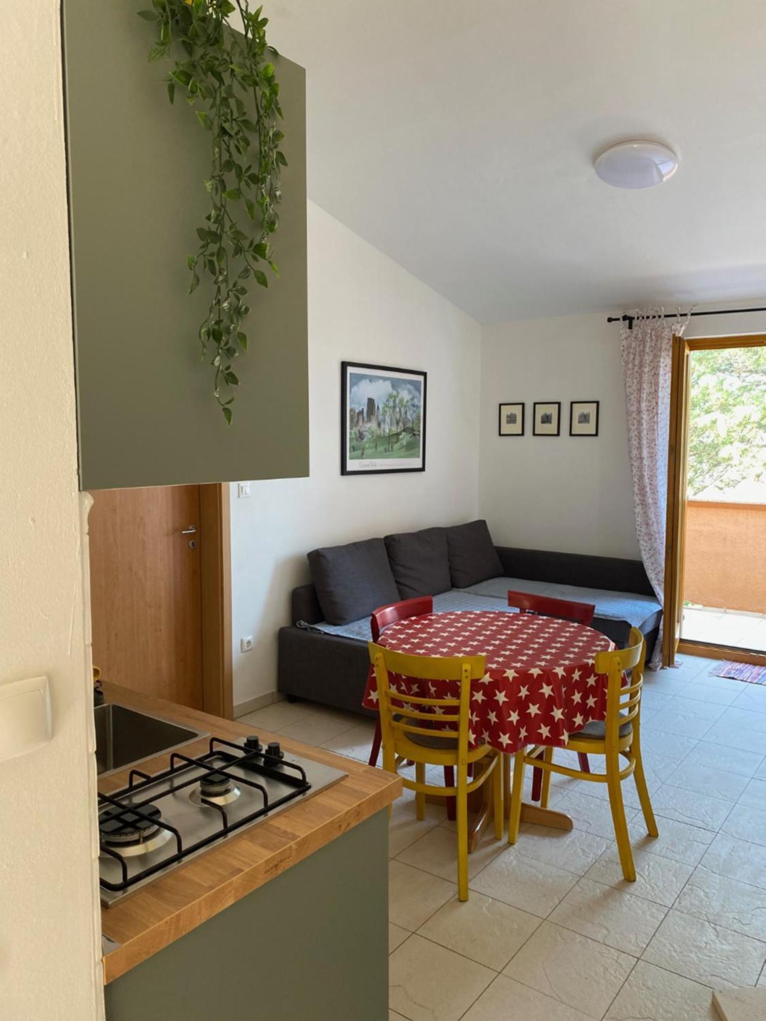 Apartments Lili Baška Esterno foto