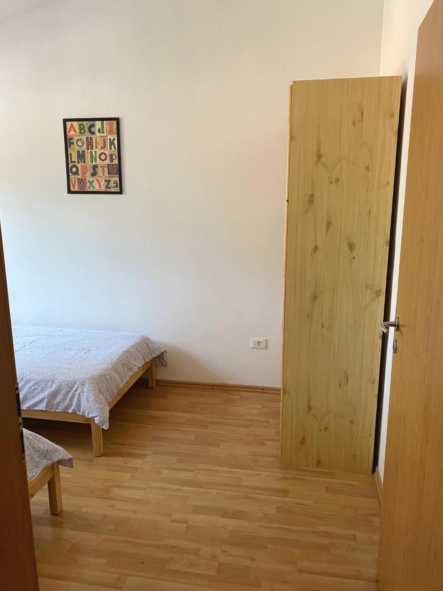 Apartments Lili Baška Esterno foto