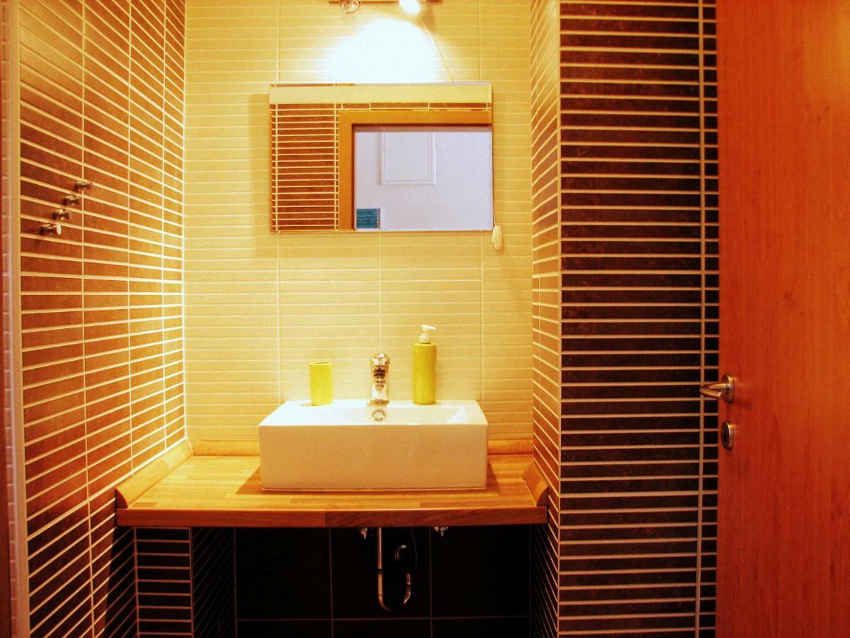 Apartments Lili Baška Esterno foto